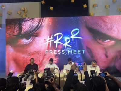 ‘RRR’ మూవీ ప్రెస్‌మీట్.. ఉత్కంఠకు తెరదించిన రాజమౌళి