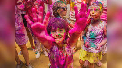 Holi 2019 special: रंगों से डरें नहीं, खुद बनाएं होली के लिए नेचरल कलर