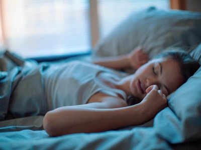 World Sleep Day 2019: सोने से पहले इन कामों को करने से कम होगी तोंद