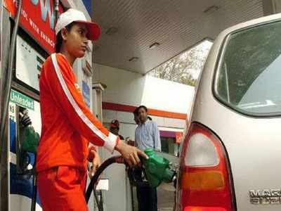 Petrol Price: ஏறி, இறங்கி செம ஆட்டம்; இப்படியொரு பெட்ரோல், டீசல் விலையா இன்றைக்கு!