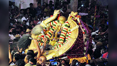 ಮೇಲುಕೋಟೆಯಲ್ಲಿ ವಿಜೃಂಭಣೆಯ ವೈರಮುಡಿ ಬ್ರಹ್ಮೋತ್ಸವ