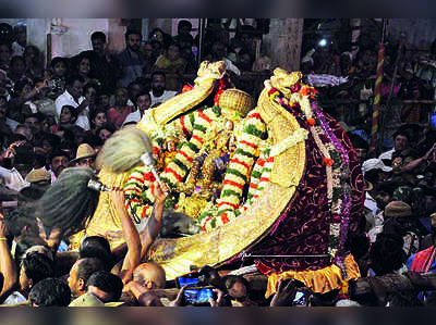 ಮೇಲುಕೋಟೆಯಲ್ಲಿ ವಿಜೃಂಭಣೆಯ ವೈರಮುಡಿ ಬ್ರಹ್ಮೋತ್ಸವ