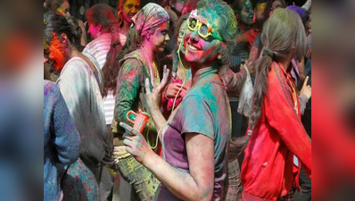 Holi In Delhi: दिल्ली में होली मना रहे हैं तो इन पार्टीज में हो शरीक, ये हैं खास वेन्यू