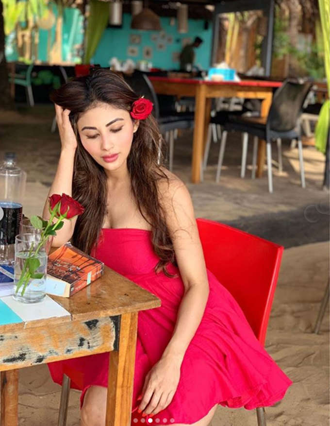 mouni-roy