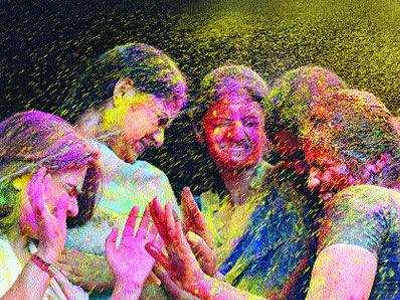 holi 2019: फुगे फेकणाऱ्यांनो सावधान, धुळवडीसाठी पोलीस सज्ज