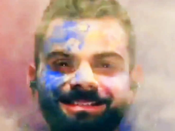 Virat Kohli Holi