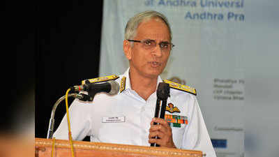 वाइस ऐडमिरल करमबीर सिंह नए नौसेना प्रमुख, वरिष्ठता की अनदेखी कर सरकार ने जताया भरोसा