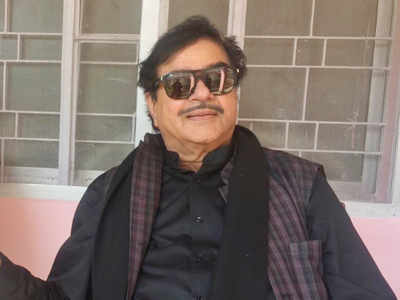 Shatrughan Sinha: अडवाणींसोबत खूपच वाईट झालं: शत्रुघ्न सिन्हा