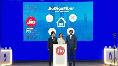 Jio GigaFiber: జియో ‘ట్రిపుల్ ప్లే ప్లాన్’ .. ప్రత్యర్థులకు చుక్కలే!