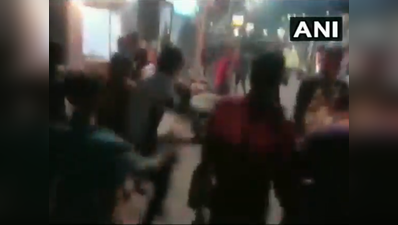 बिहार: मुजफ्फरपुर में ऑटो चालकों ने की पुलिसकर्मी की बेरहमी से पिटाई