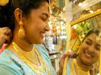 22ct Gold Price: వామ్మో.. రూ.38,000లకు బంగారం ధర!?