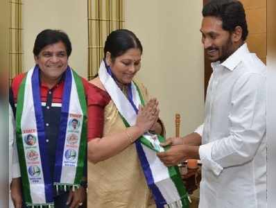 టీఆర్ఎస్ ఒత్తిడితోనే అలీ, జయసుధ వైఎస్ఆర్సీపీలోకి?