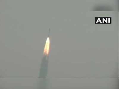 ISRO: విజయవంతంగా నింగిలోకి దూసుకెళ్లిన పీఎస్ఎల్వీ సీ45