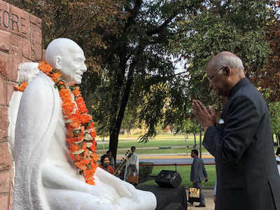 राष्ट्रपति रामनाथ कोविंद ने चिली में महात्मा गांधी को किया याद