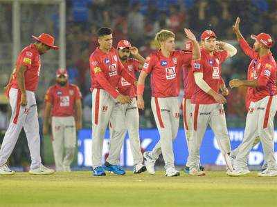 IPL 2019: करन की हैट-ट्रिक के दम पर पंजाब की दिल्ली पर रोमांचक जीत