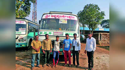 ಖಾಸಗಿ ಬಸ್‌ಗಳಲ್ಲಿ ಮತದಾನ ಜಾಗೃತಿ