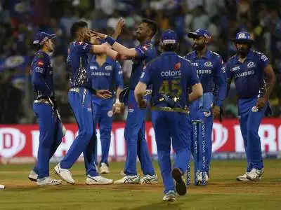 mumbai indians century: मुंबई इंडियन्स ठरला १०० सामने जिंकणारा पहिला संघ