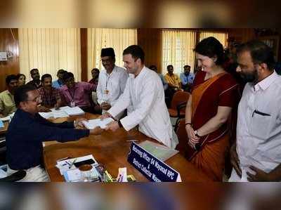 Wayanad Congress Candidate: வேட்டி, சட்டையில் சகோதரியுடன் வந்து மனு தாக்கல் செய்த ராகுல்
