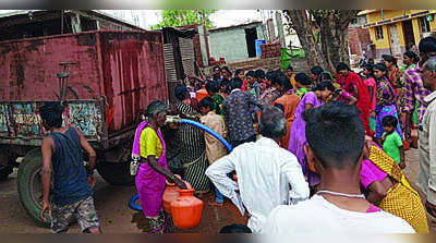 6 ಹಳ್ಳಿಗಳಿಗೆ ಟ್ಯಾಂಕರ್‌  ನೀರು ಸರಬರಾಜು