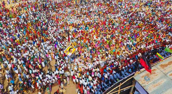 எளிய மக்களிடம், எளிமையாய் இறங்கி பிரச்சாரம்!