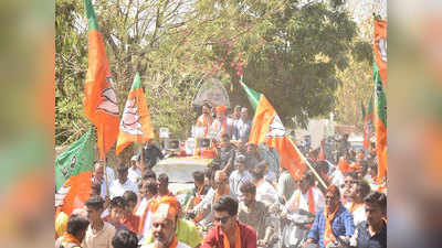 पार्टी के स्थापना दिवस पर अमित शाह ने गांधीनगर में किया रोड शो