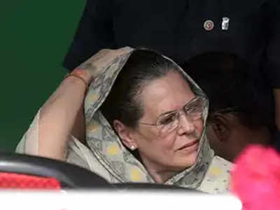 Sonia Gandhi: देशभक्तीची नवी व्याख्या केली जातेय