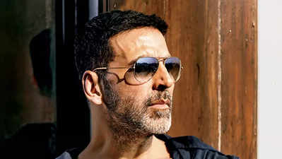 akshay kumar:  सहाच्या ठोक्याला हजर