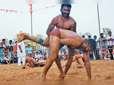 ಮನರಂಜಿಸಿದ ಕುಸ್ತಿ ಪಂದ್ಯಾವಳಿ