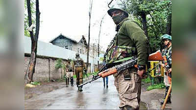 जम्मू-कश्मीर: एसडीएम और उनके साथियों की आर्मी यूनिट ने की पिटाई? एफआईआर दर्ज
