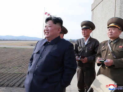 उत्तर कोरिया ने फिर किया नए शक्तिशाली हथियारों का परीक्षण: रिपोर्ट