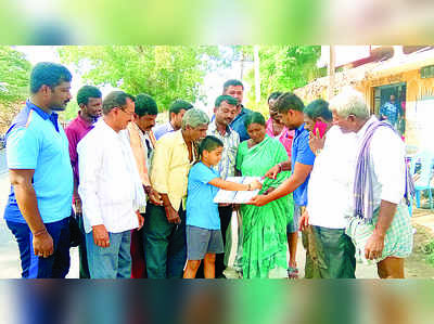 ಮೂರು ಬಾರಿ ವೋಟ್‌ ಮಾಡಿದ ಮಂಡ್ಯದ ಜನ !