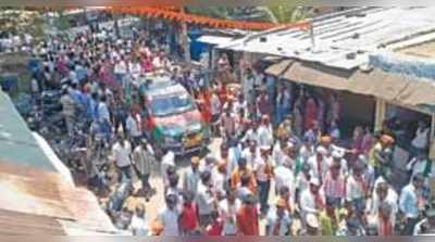 ಮೋಟೆಬೆನ್ನೂರಿನಲ್ಲಿ ನಟಿ ಶೃತಿ ರೋಡ್‌ ಶೋ