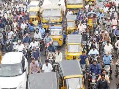 பரபரப்பை கூட்டிய சட்டவிரோத மதுவிற்பனை; சாலை மறியலால் தவித்த சென்னை!