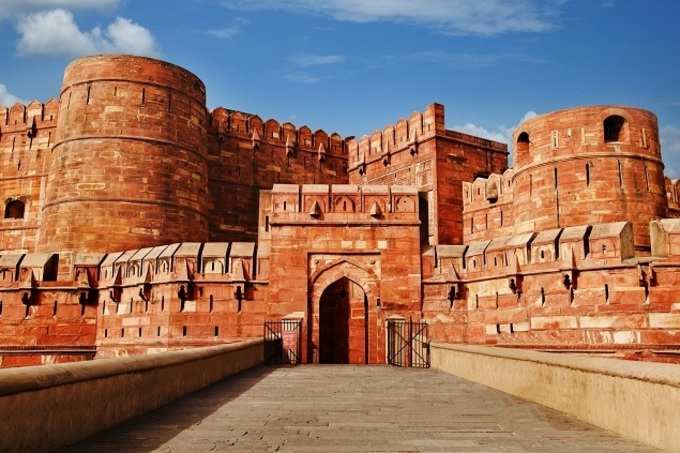 9 Agra Fort