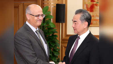 भारत के विदेश सचिव गोखले ने चीनी विदेश मंत्री के साथ की बात