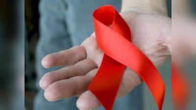 ‘एचआयव्ही’बाधित कर्मचारी निलंबित