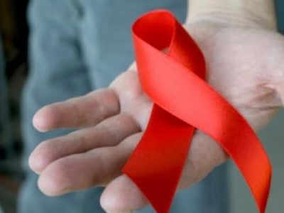 ‘एचआयव्ही’बाधित कर्मचारी निलंबित