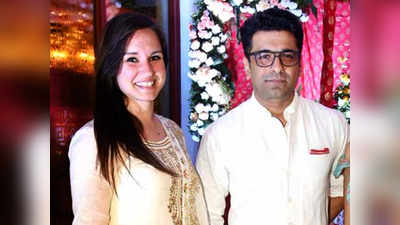 शरद मल्होत्रा की शादी में एक मिस्ट्री गर्ल के साथ ऐक्टर Eijaz Khan