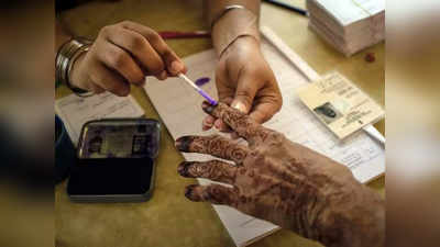 तीसरा चरण: वडोदरा में 250 ट्रांसजेंडर वोटरों ने पहली बार किया मतदान का प्रयोग