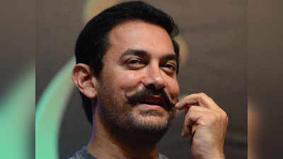 Aamir Khan ने किया इकॉनमी क्लास में ट्रैवल, विडियो वायरल