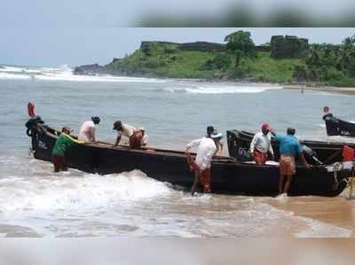 കാറ്റും മഴയും; മത്സ്യതൊഴിലാളികൾ കടലിൽ പോകരുത്