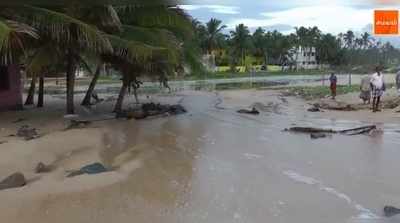 Tamil Nadu Cyclone: இன்றும் கடல் சீற்றத்தால் கடலுக்கு செல்லவில்லை மீனவர்கள்!!