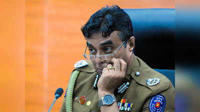 श्रीलंका अटैक: रक्षा सचिव के बाद पुलिस प्रमुख पुजिथ जयसुंदरा पद से हटाए गए