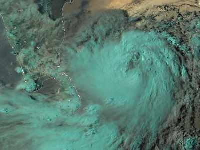 Tamil Nadu Weather: தமிழகத்தில் அடுத்த 2 நாட்களுக்கு வெளுத்து வாங்கும் மழை - எந்தெந்த பகுதியில் தெரியுமா!