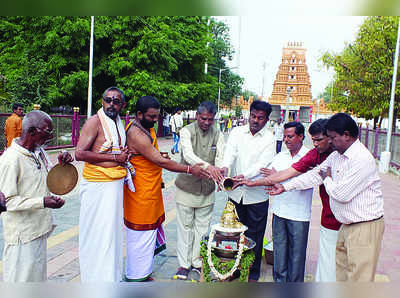 ಮಳೆಗಾಗಿ ಶಿವನಿಗೆ ಪರ್ಜನ್ಯ ಜಪ, ರುದ್ರಾಭಿಷೇಕ