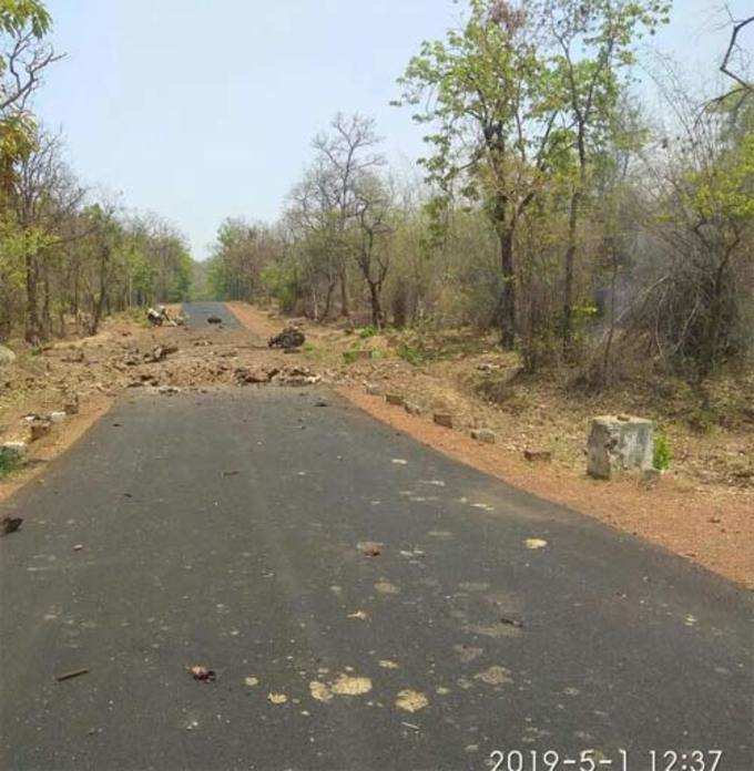 naxal-attack-in-gadchiroli-