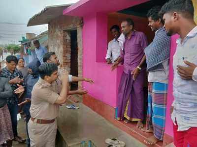 பாதுகாப்பான இடங்களுக்கு செல்லுங்கள்: மக்களை கைக்கூப்பி வேண்டிய அதிகாாி