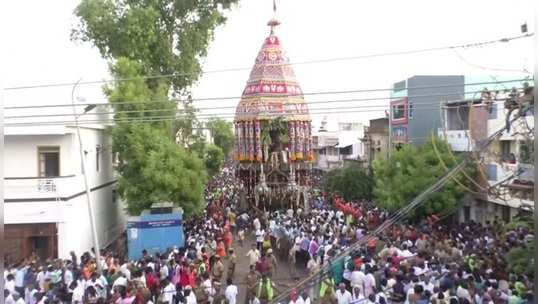 ஸ்ரீரங்கம் கோயில் சித்திரைத் தேரோட்டம் கோலாகலம்