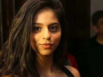 इंटरनेट पर सनसनी मचा रही है Suhana Khan की यह हॉट तस्वीर