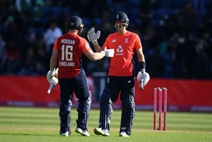 Eoin Morgan and Joe Denly